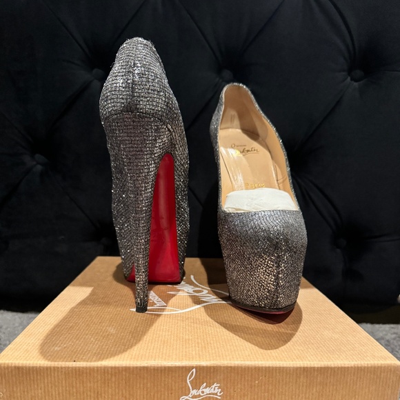 Louboutin Lady Daf size 38 - Picture 1 of 2